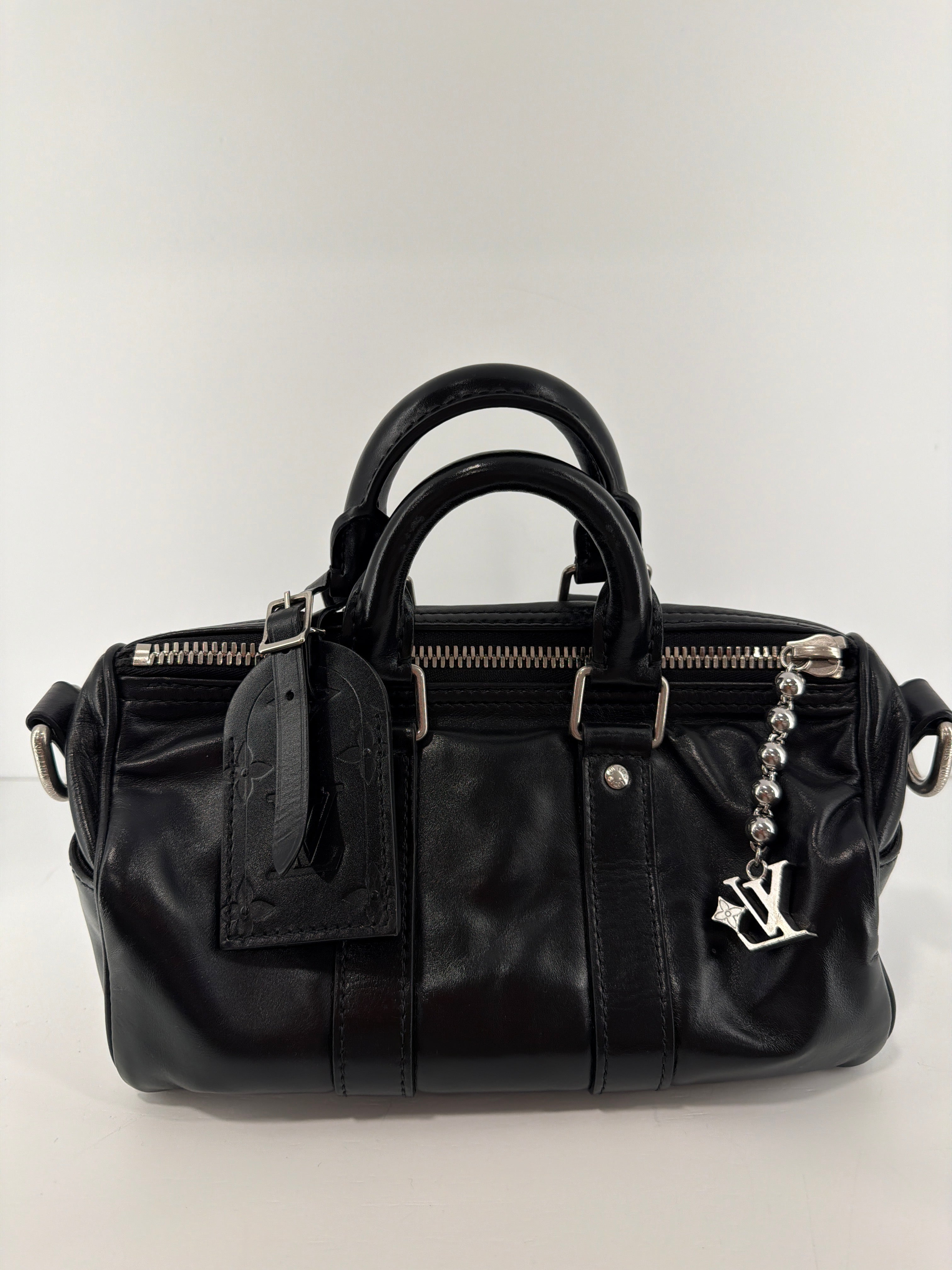 Louis Vuitton Keepall Cargo Bandoulière 25 in Pelle di Vitello Nera (Modello M13988)