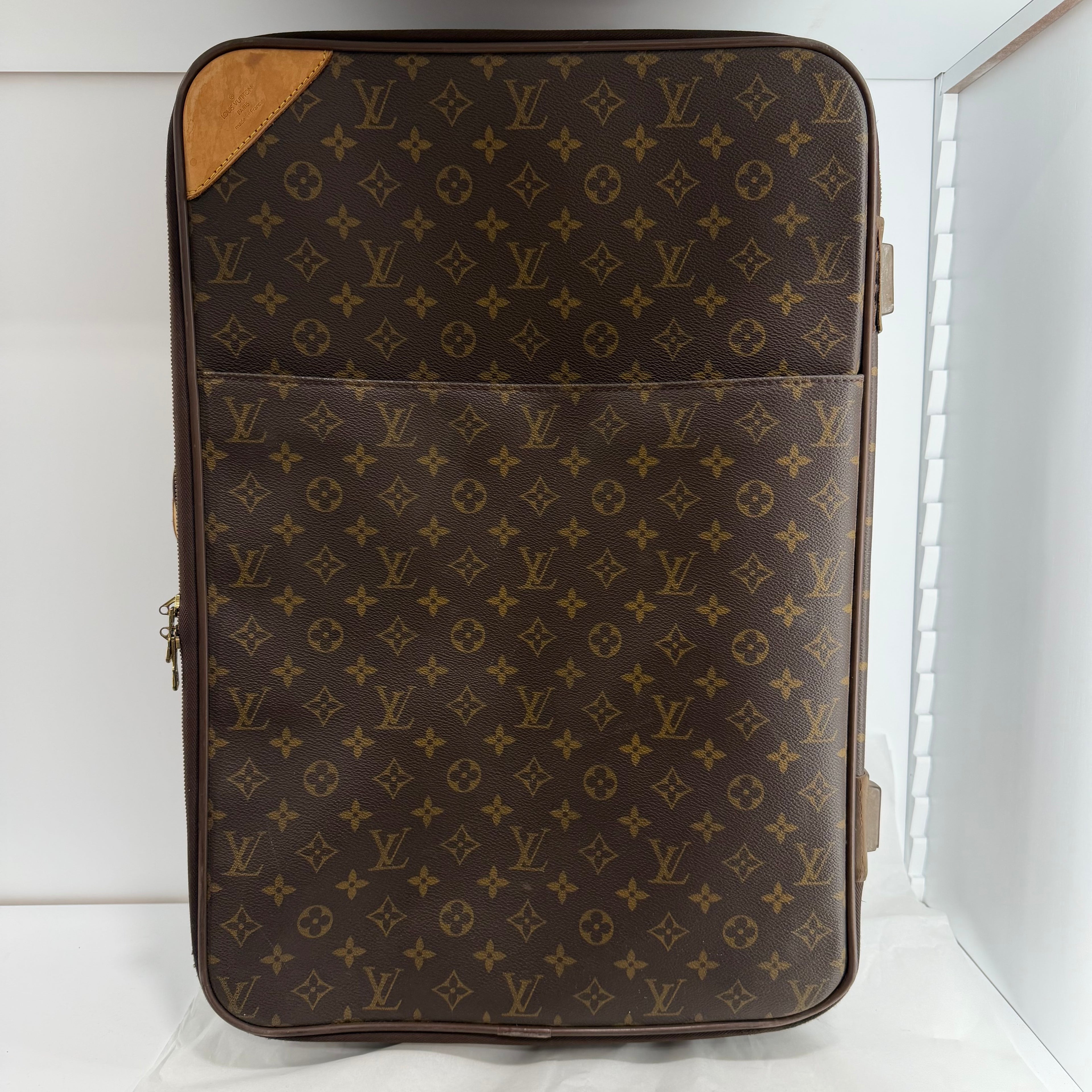 Louis Vuitton Pegasus