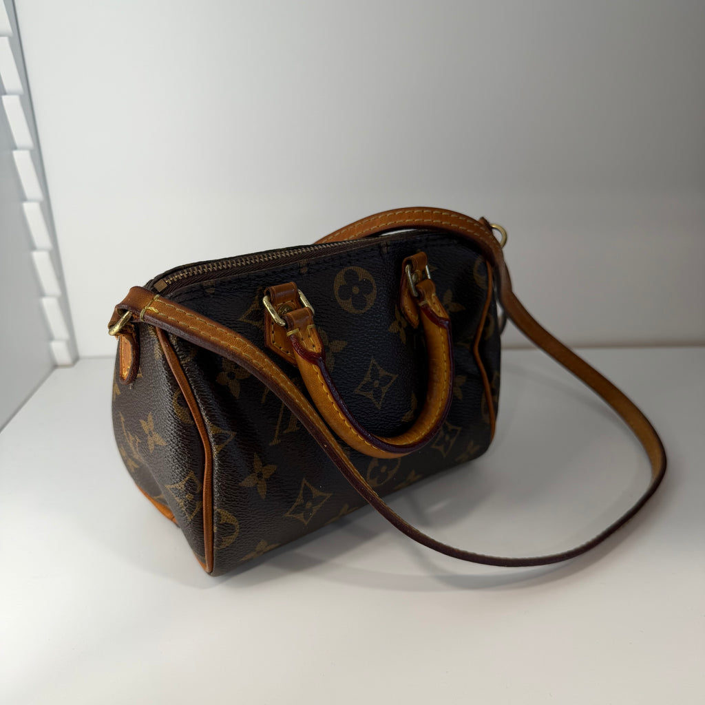 Louis Vuitton Speedy nano Bandouliere