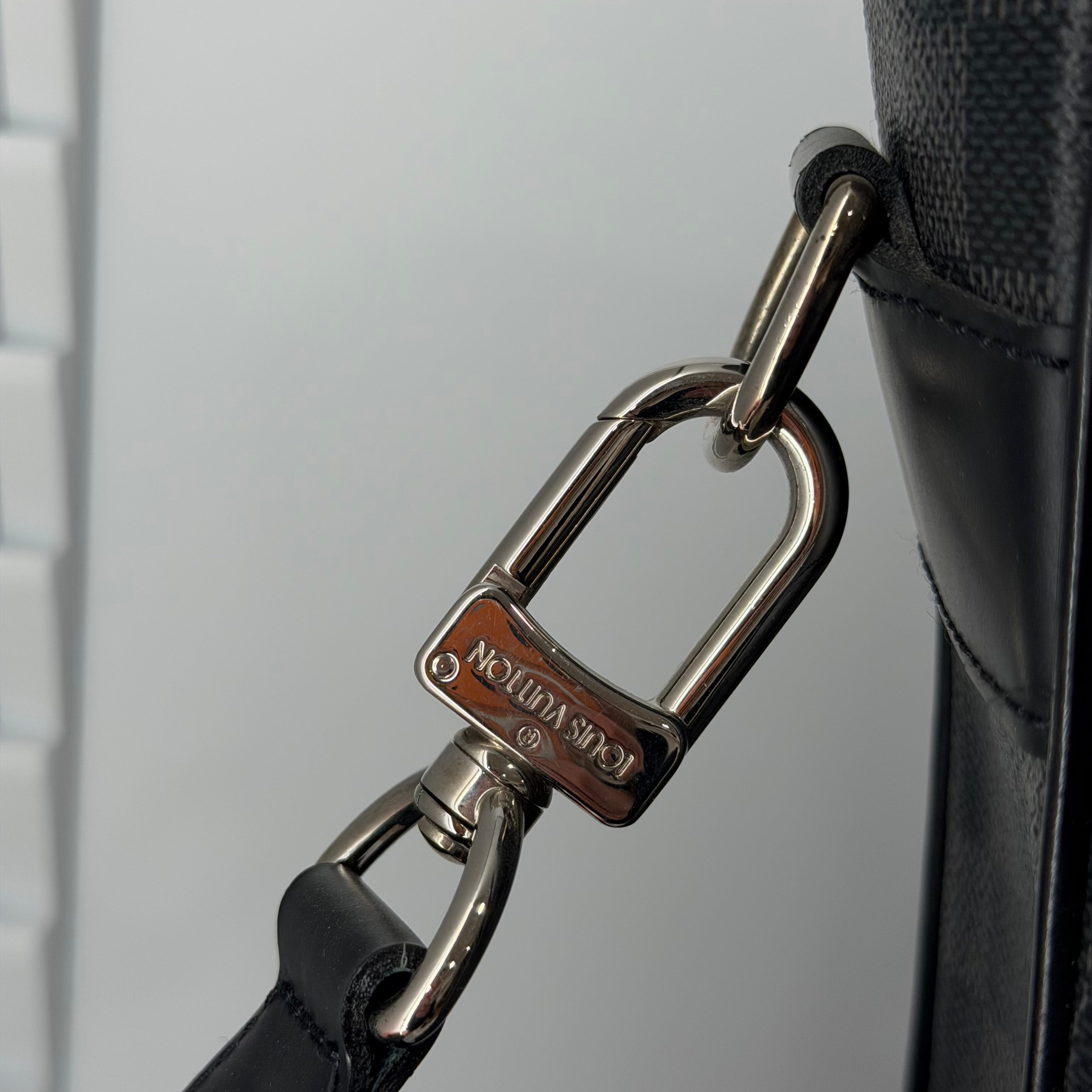 Louis Vuitton Tadao Damiere