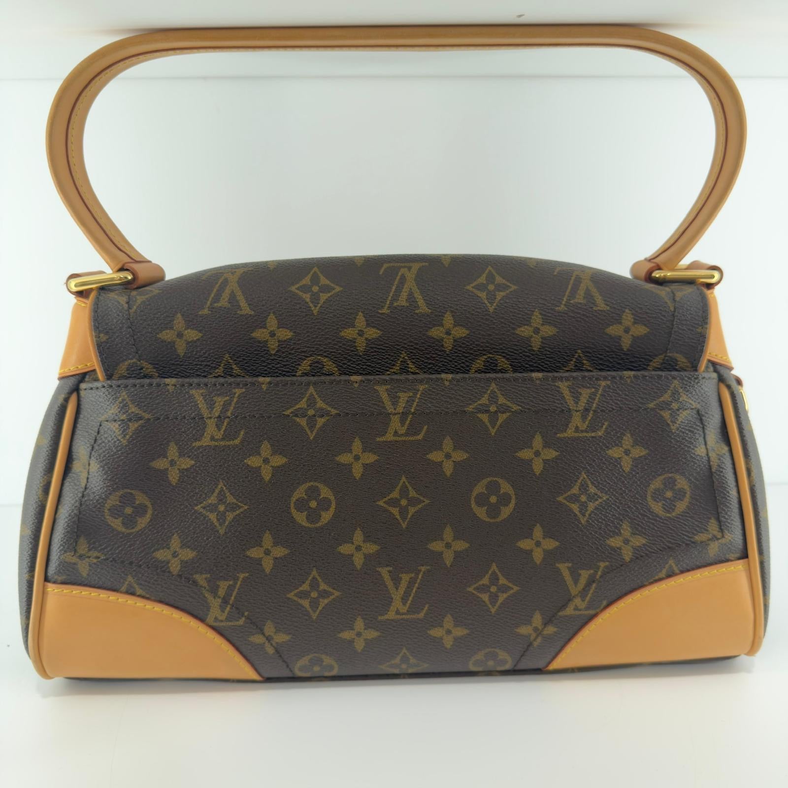 Louis Vuitton Beverly