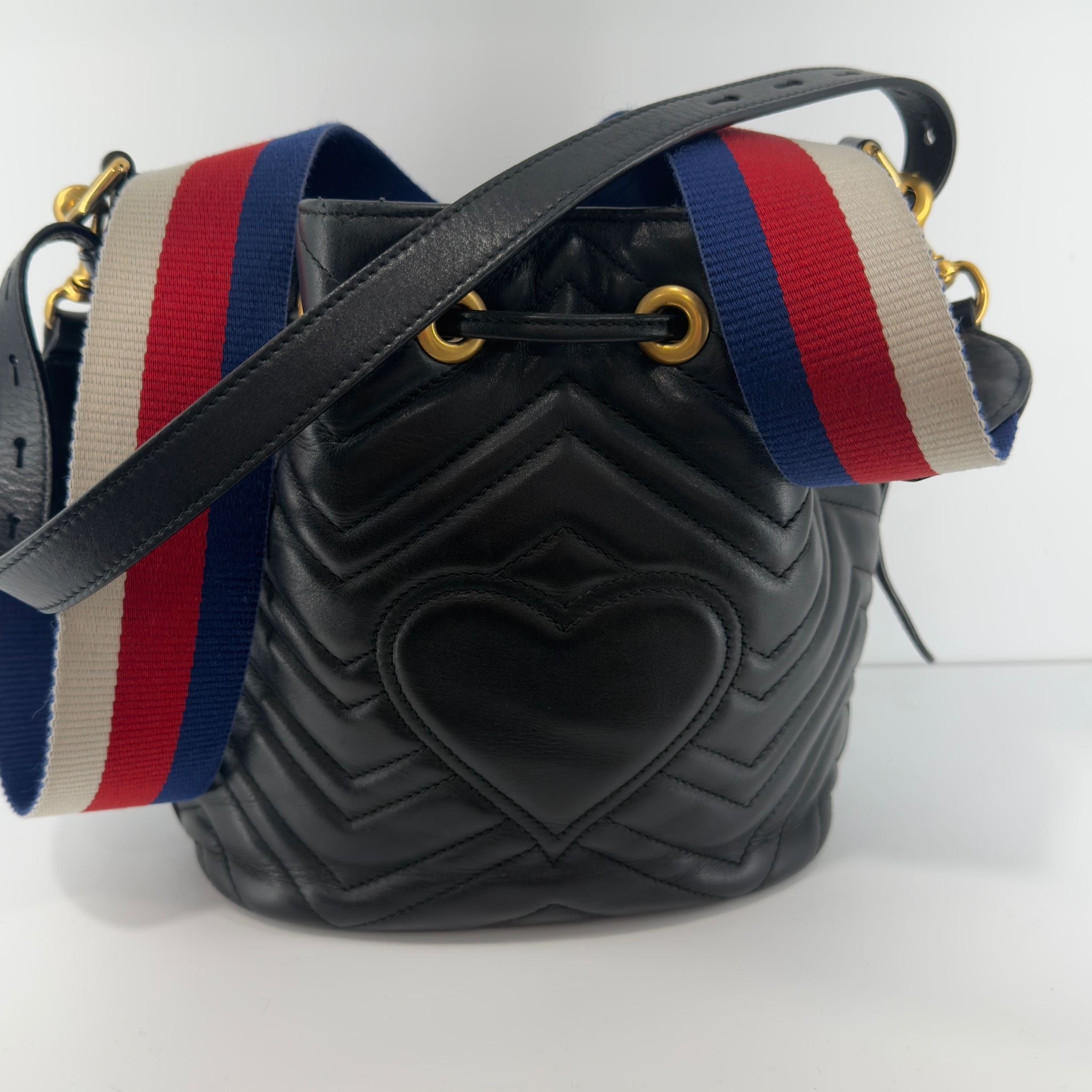 Gucci GG Marmont Bucket