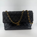 Chanel Classic Flap Bag Maxi Pelle Di Agnello