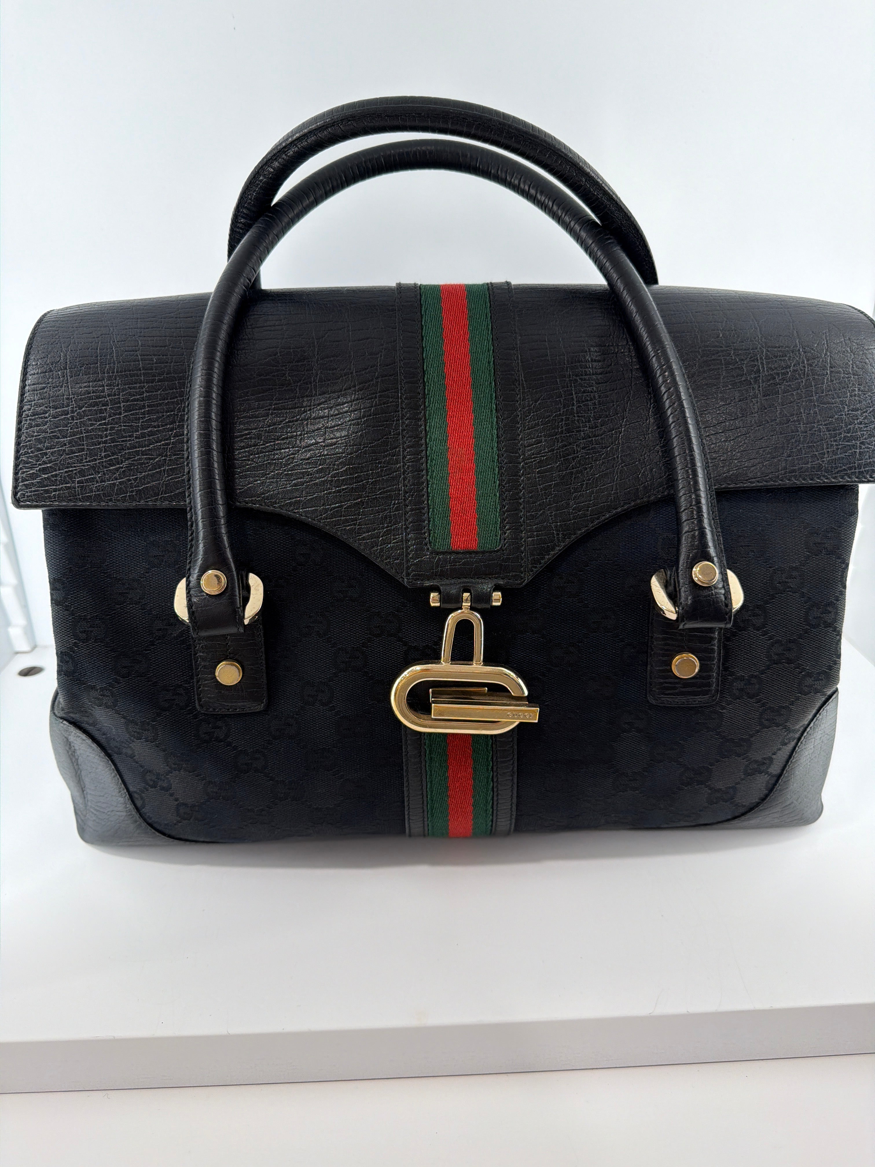Gucci GG web