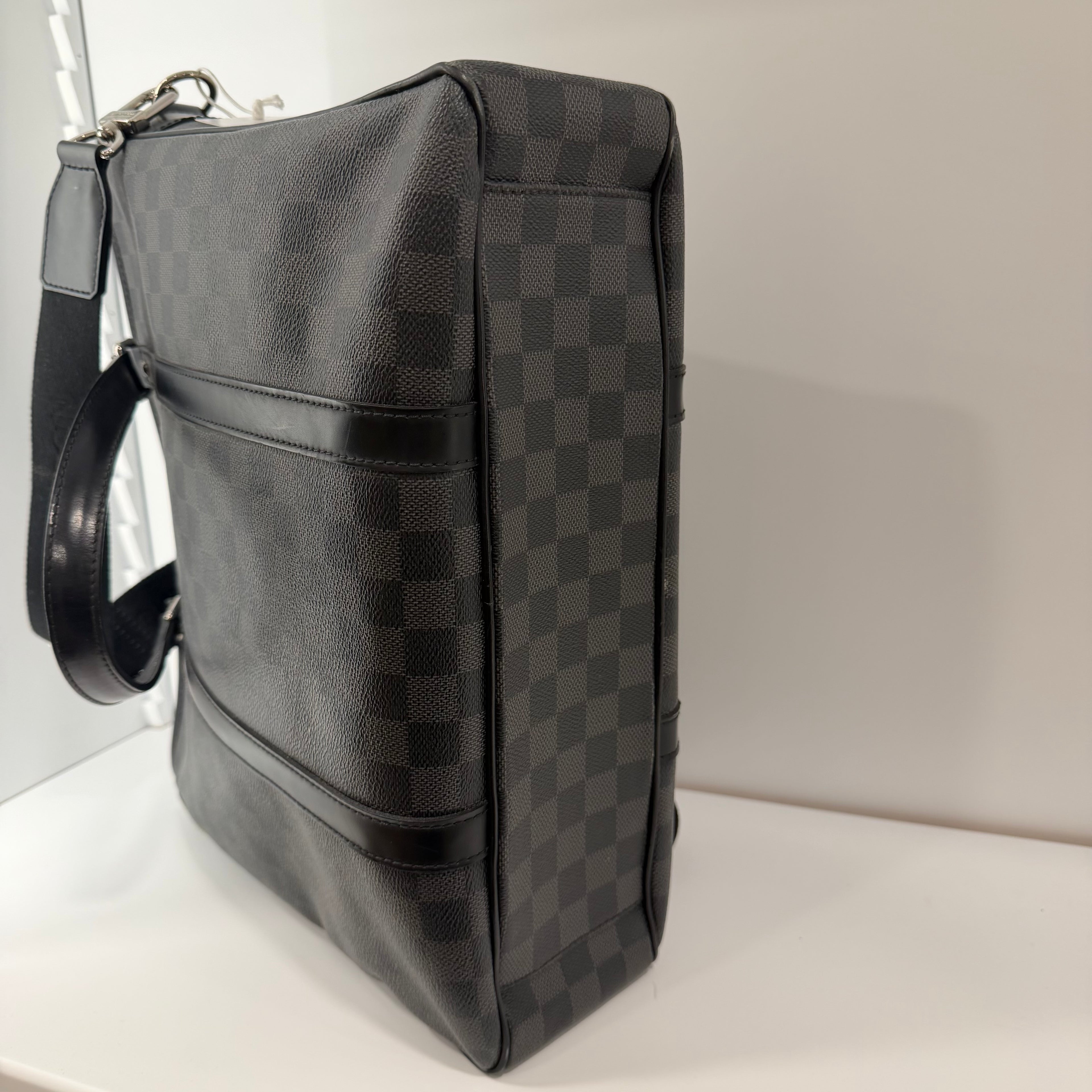 Louis Vuitton Tadao Damiere