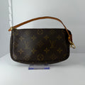 Louis Vuitton Pochette Accessoire
