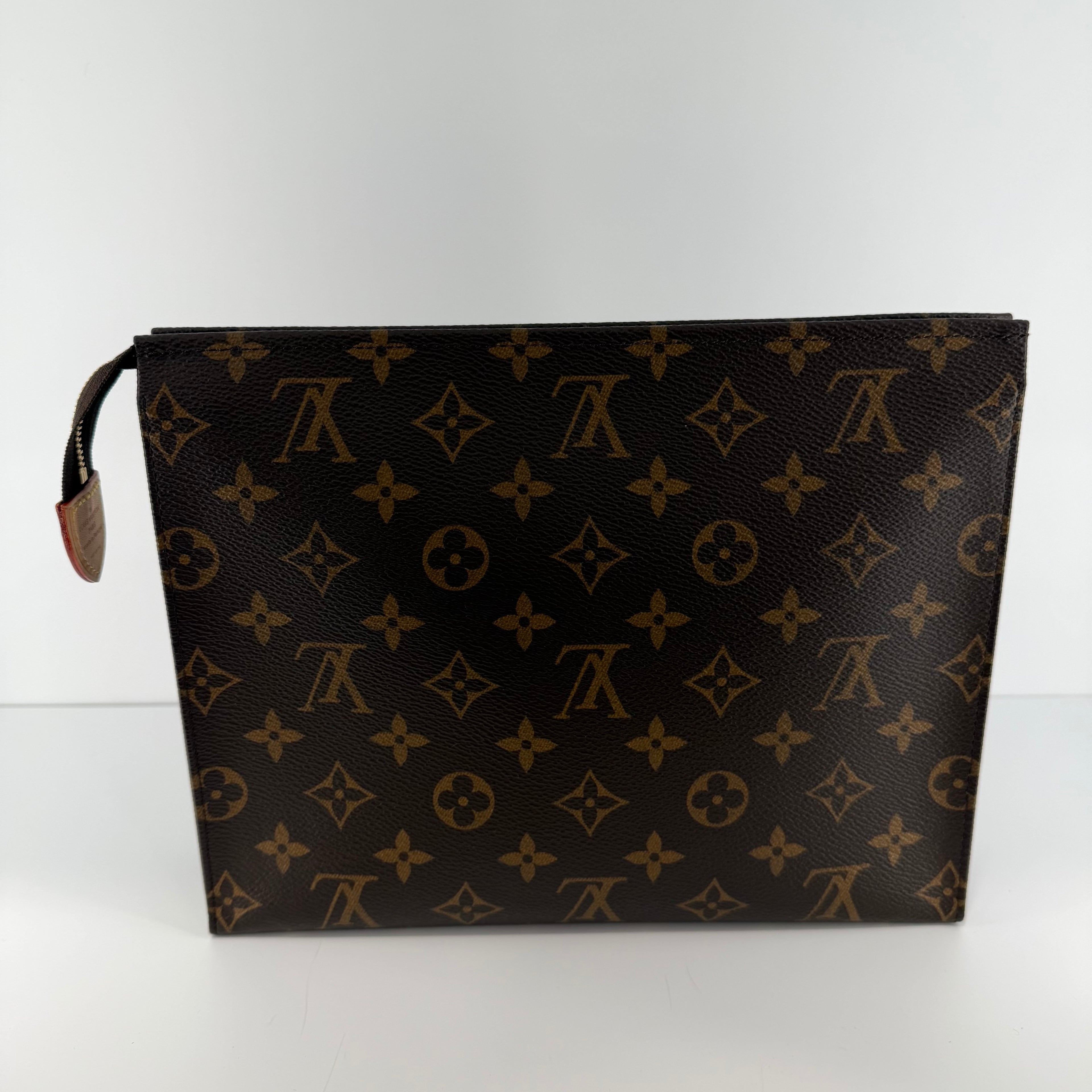 Louis Vuitton Toilette 26