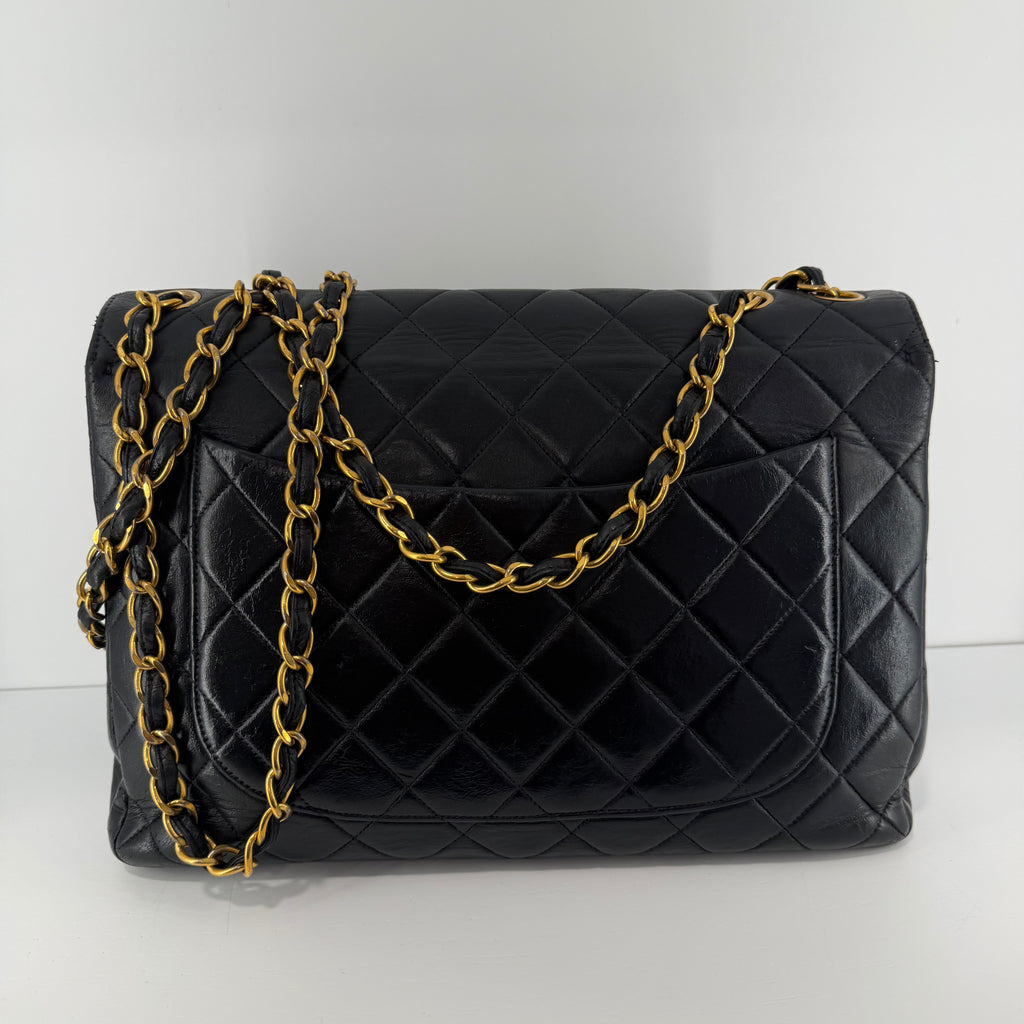 Chanel Classic Flap Bag Maxi Pelle Di Agnello