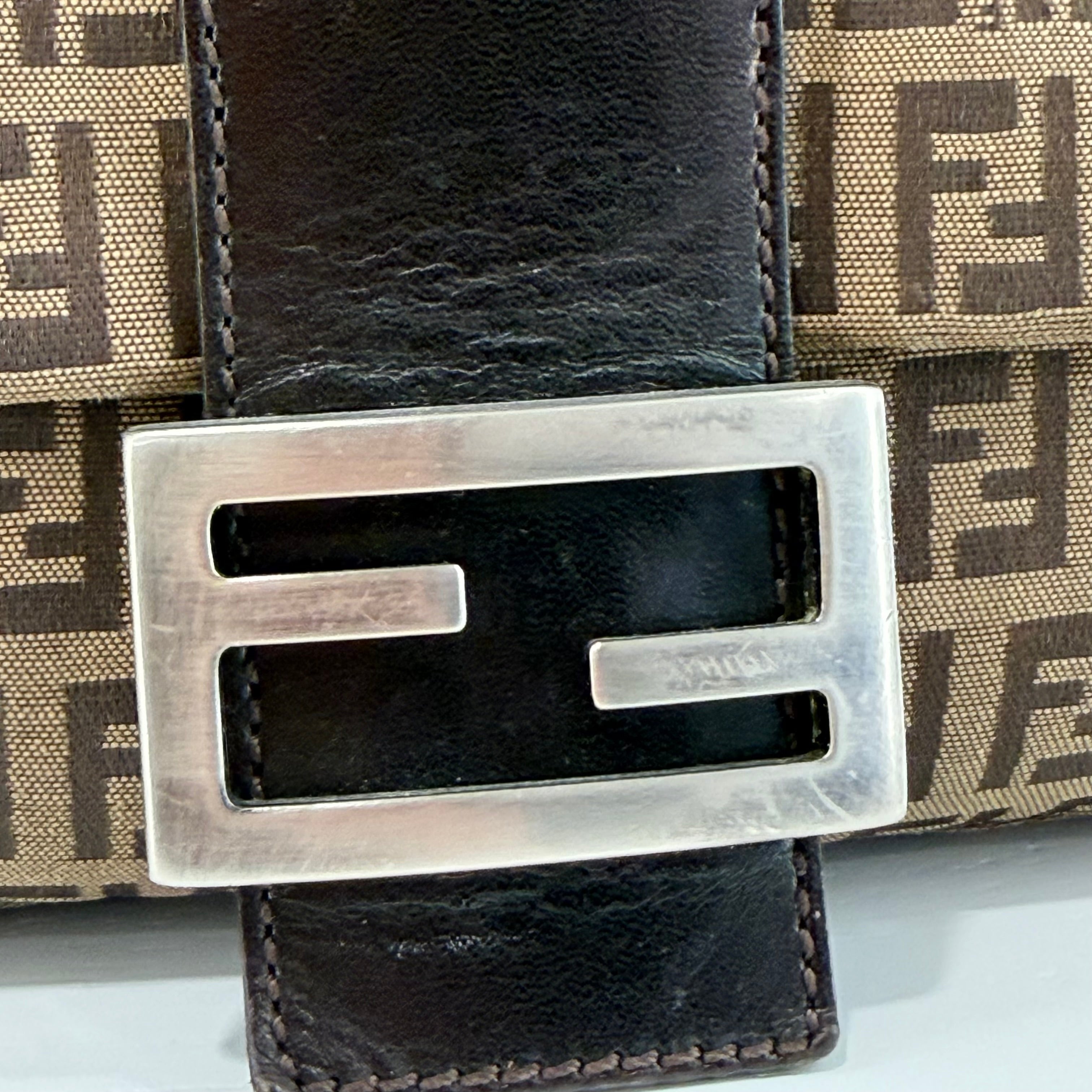 Fendi Baguette Mama