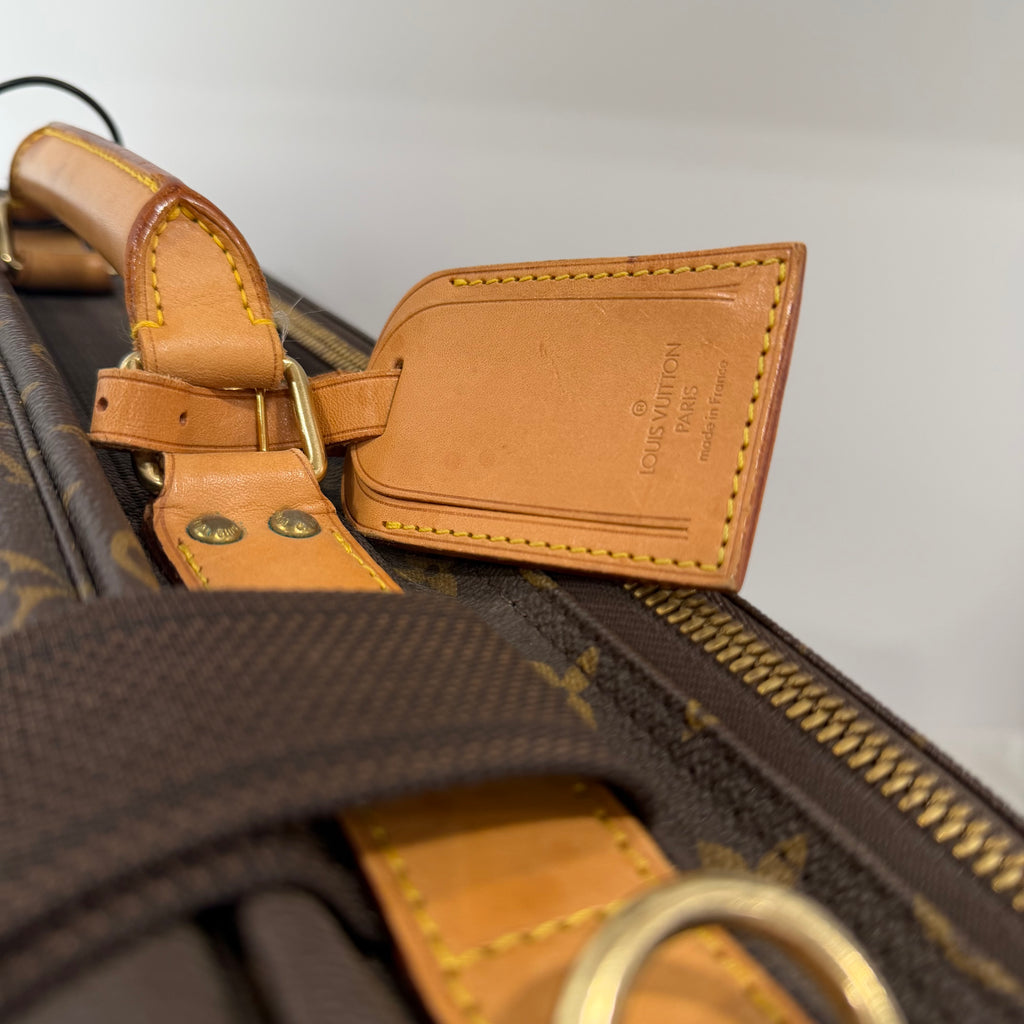 Louis Vuitton Satellite